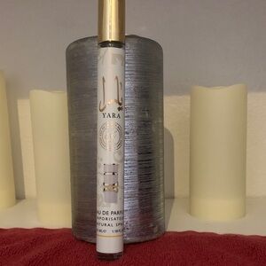 Lattafa Yara White Moi Eau De Parfum Travel Spray 1.18 oz Perfume